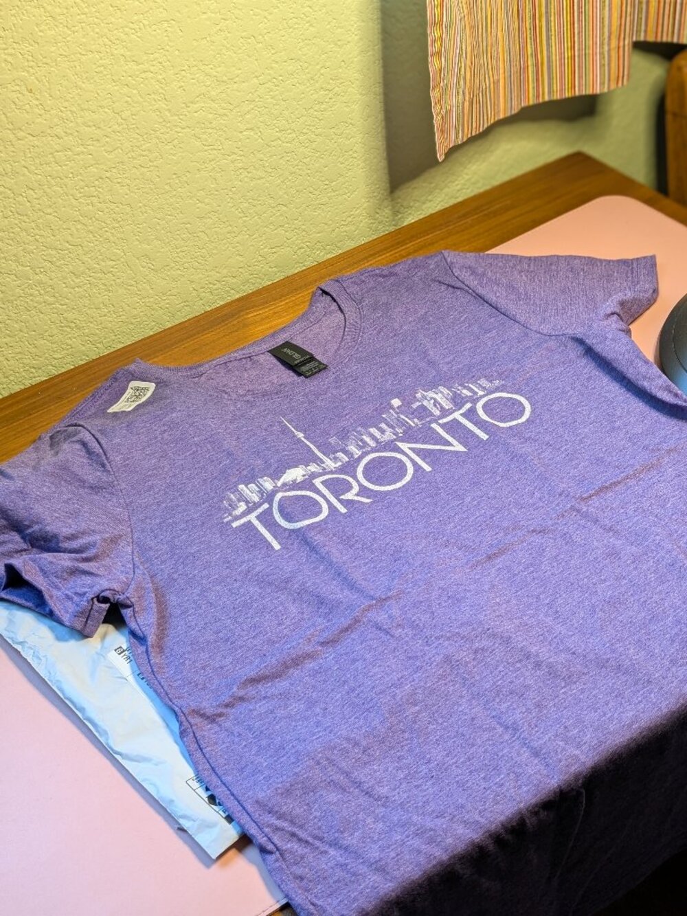 Toronto skyline t-shirt, heather purple, Small
